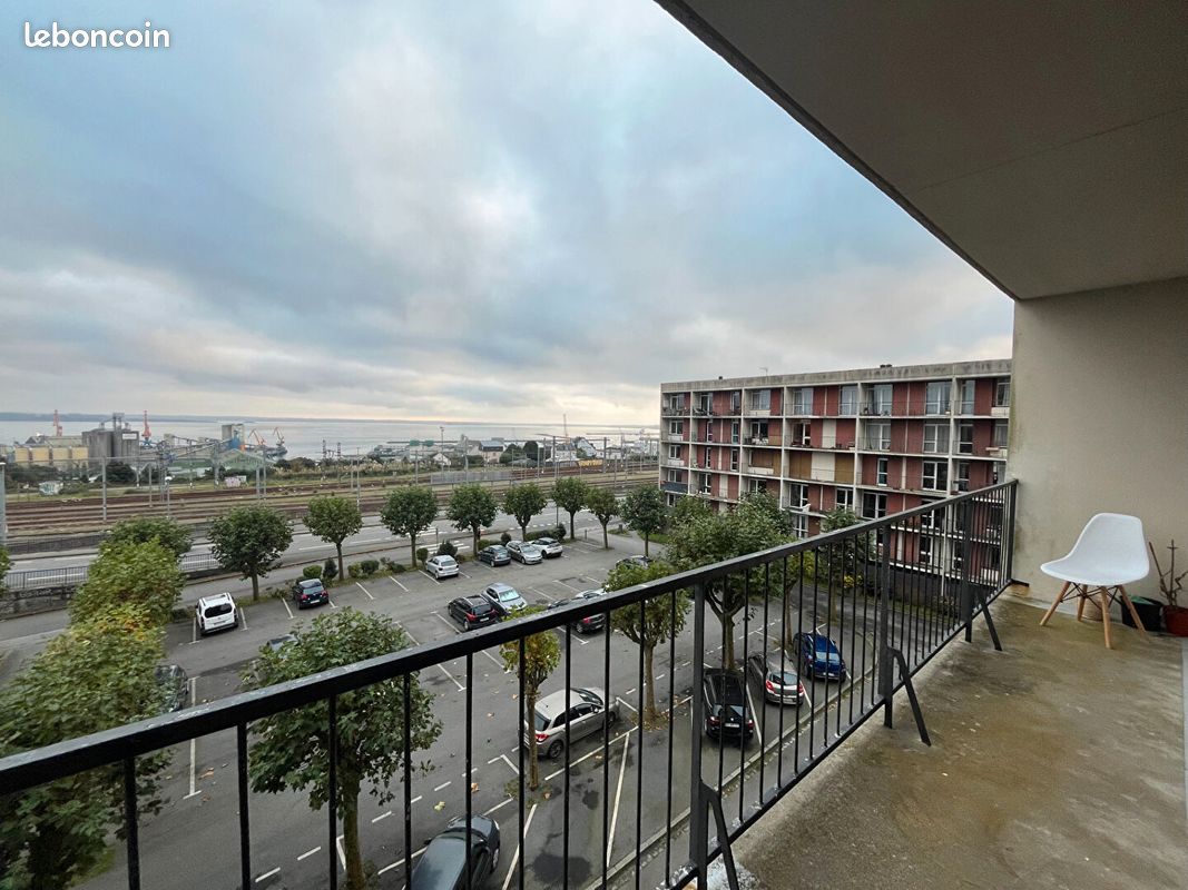 Appartement 4 pièces 87 m² · à Brest · 87 m² · 895 €/mois