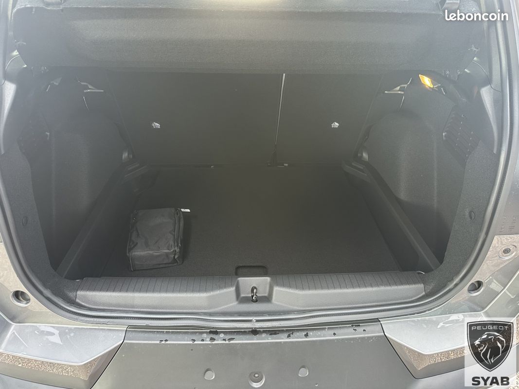 Citroën C3 AIRCROSS 2024 1.2I HYBRIDE 145 BVR MAX (image 10)