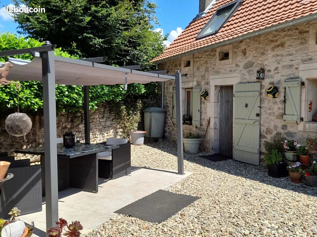 Maison 5 pièces 137 m² · à Villeneuve · 137 m² · 219 350 €