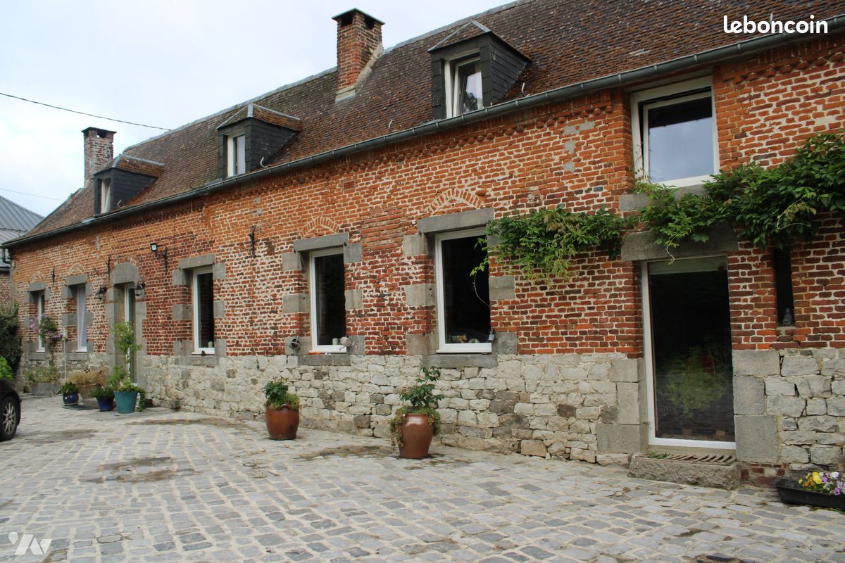 Maison 7 pièces 219 m² · à Cartignies · 219 m² · 468 600 €