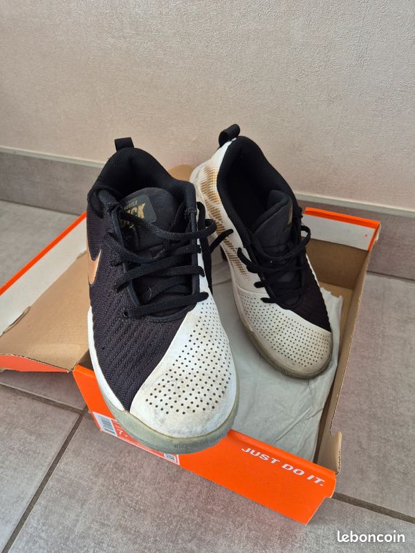 Basketball Shoes Basket Garcon 40 Basket Garçon NIKE Taille 40