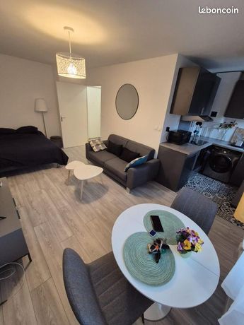 Studio 1 pièce 26 m²