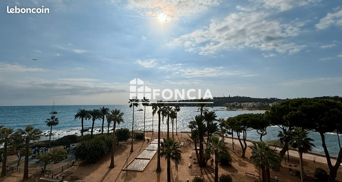 Appartement 2 pièces 49 m² · à Antibes · 49 m² · 425 000 €
