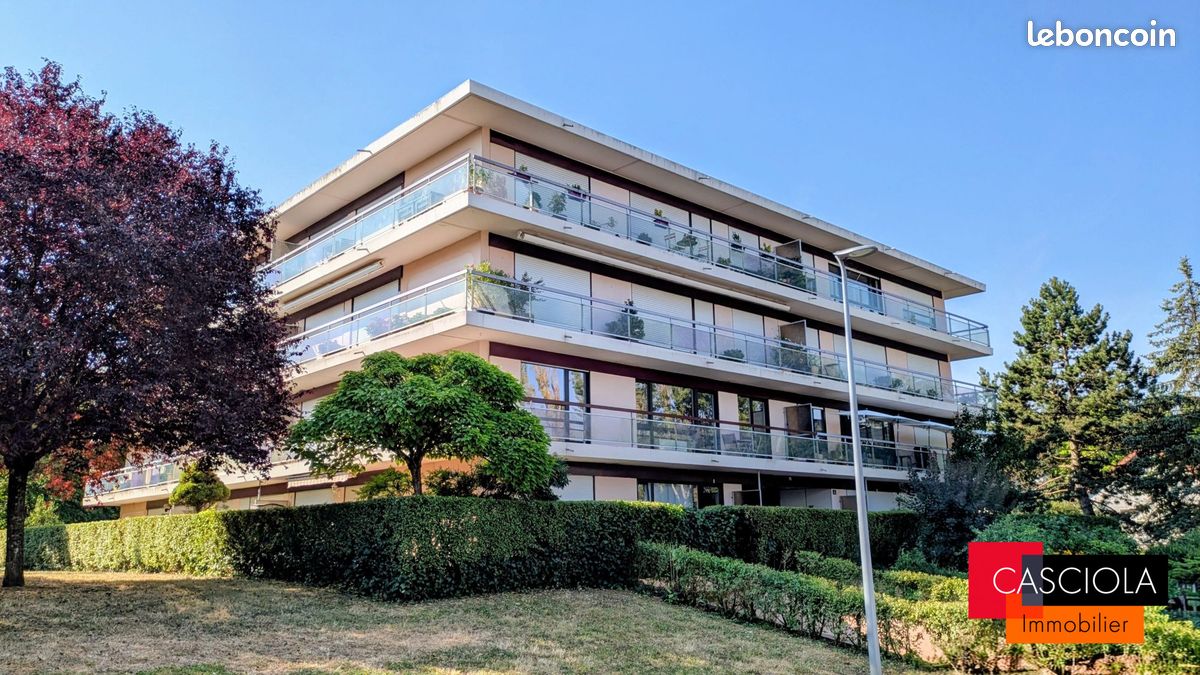 Appartement 5 pièces 102 m² · à Metz · 102 m² · 230 000 €