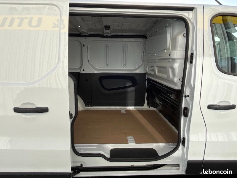 Renault TRAFIC III FG L1H1 2T8 2.0 BLUE DCI 130CH EXTRA -25 (image 12)