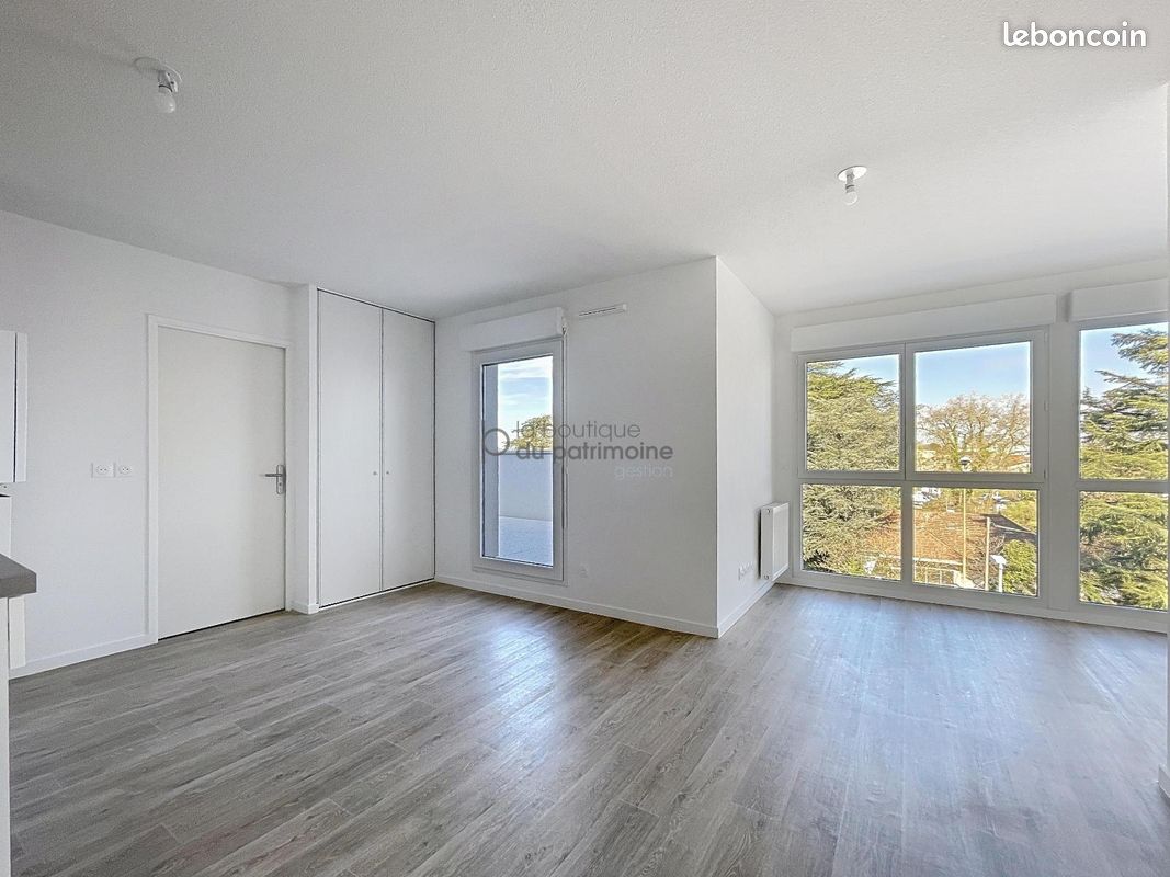 Appartement 1 pièce 33 m² · à Cenon · 33 m² · 562 €/mois