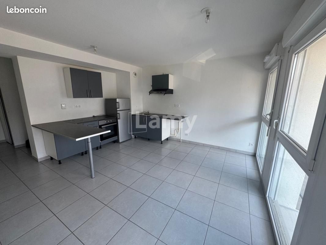 Appartement 1 pièce 28 m² · à Saint-Julien-lès-Metz · 28 m² · 450 €/mois