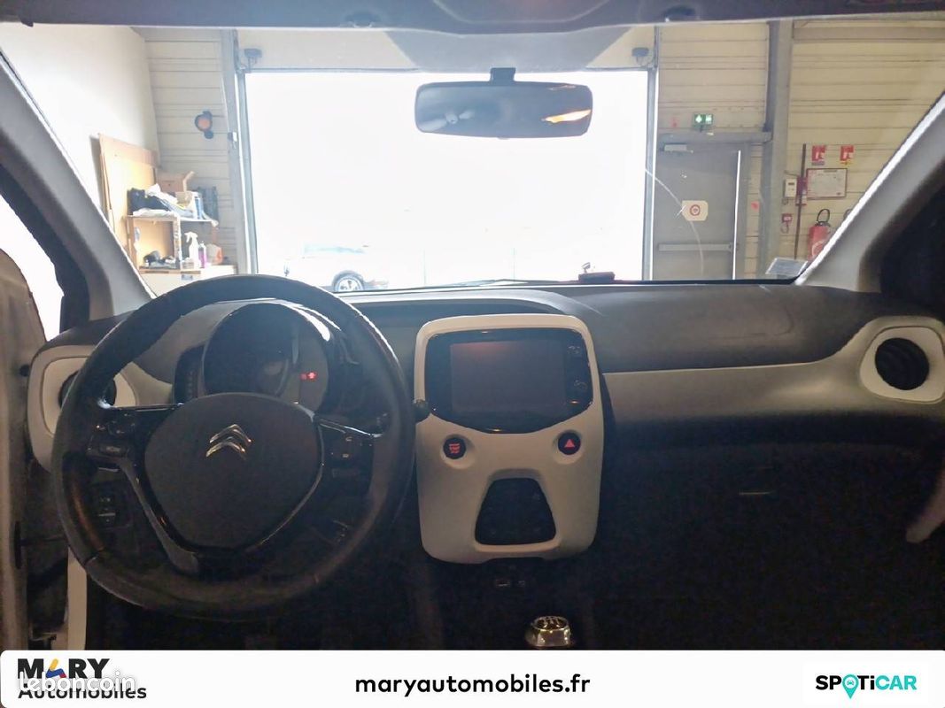 CITROEN C1 PureTech 82 Shine (image 8)