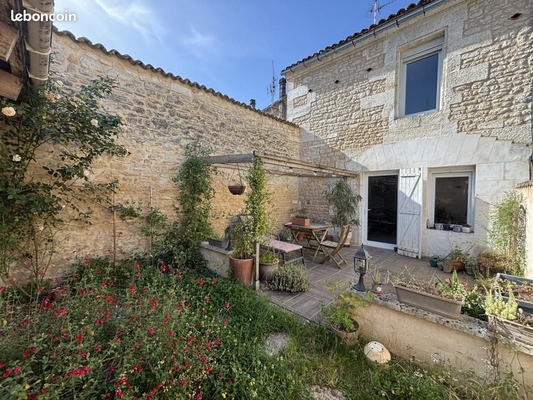Maison 3 pièces 55 m² · à Angoulême · 55 m² · 82 825 €