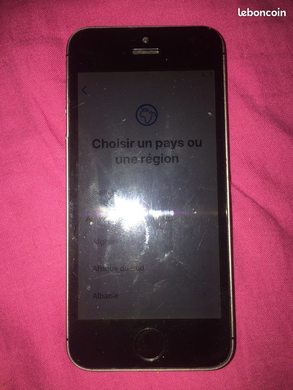 Iphone SE 64go (image 2)