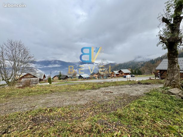 Terrain 756 m² Saint-Pancrace