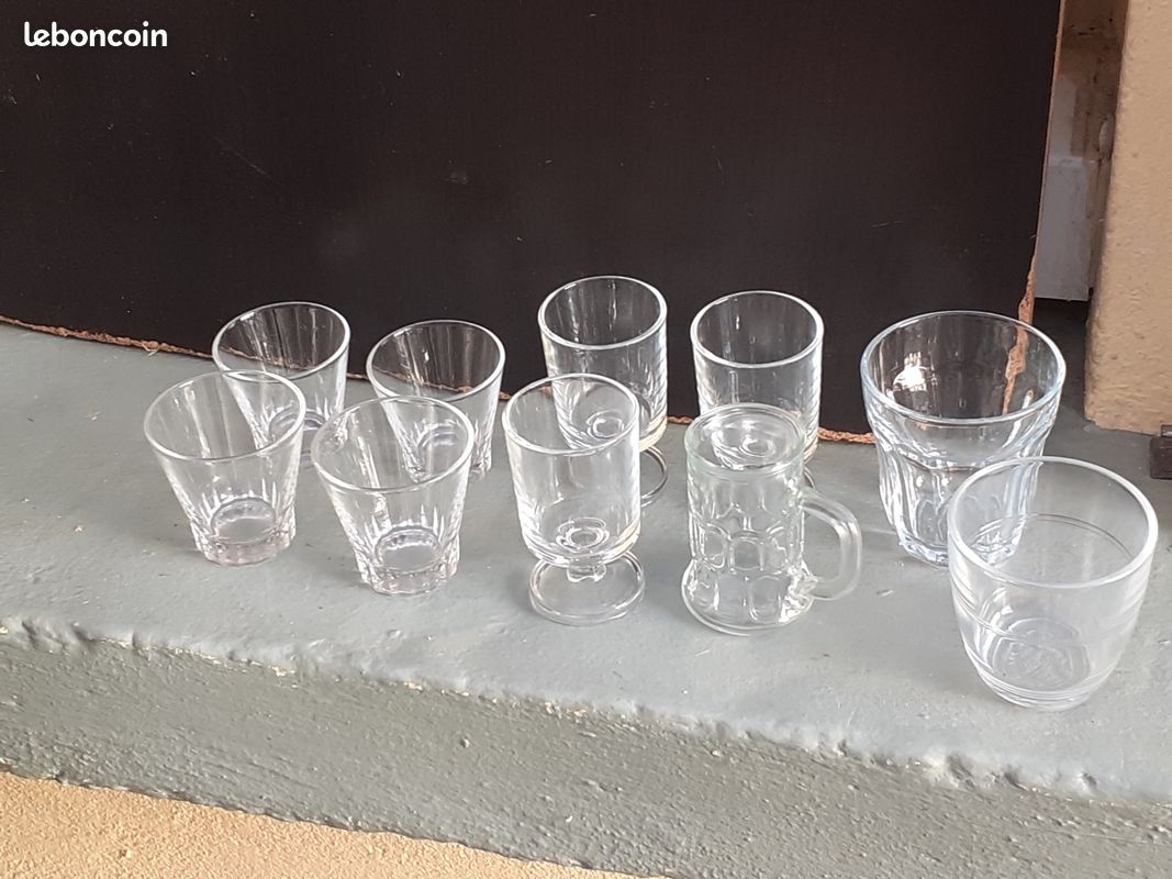 Lot tasses et verres (image 2)