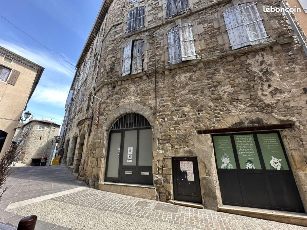 Immeuble 1 pièce 650 m² · à Aubenas · 650 m² · 670 000 €