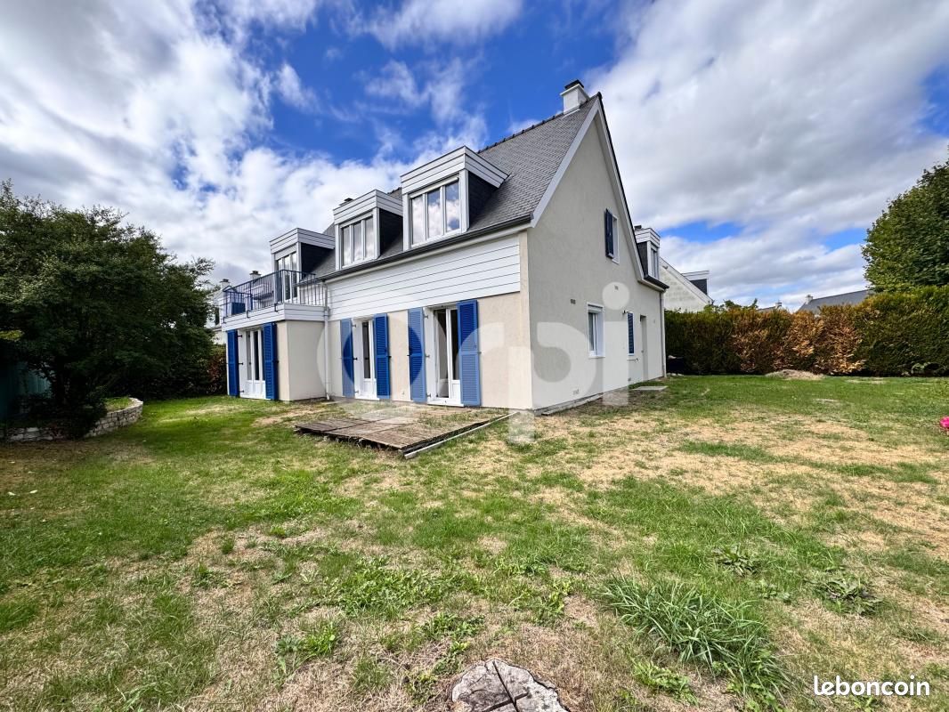 Maison 6 pièces 152 m² · à Élancourt · 152 m² · 540 800 €