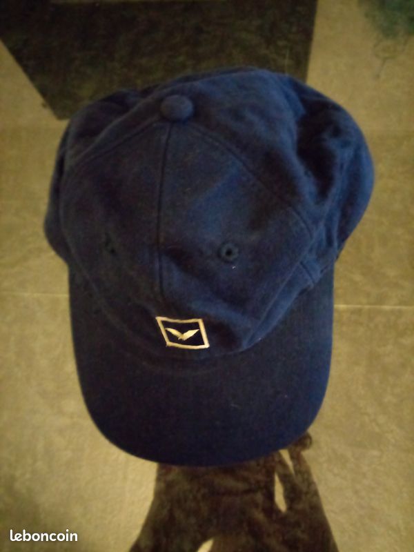 Av casquette girondins de Bordeaux ... (image 1)