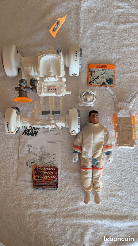JOUET ANCIEN ACTION MAN mission Roller Skates - HASBRO 1997 Taille 29