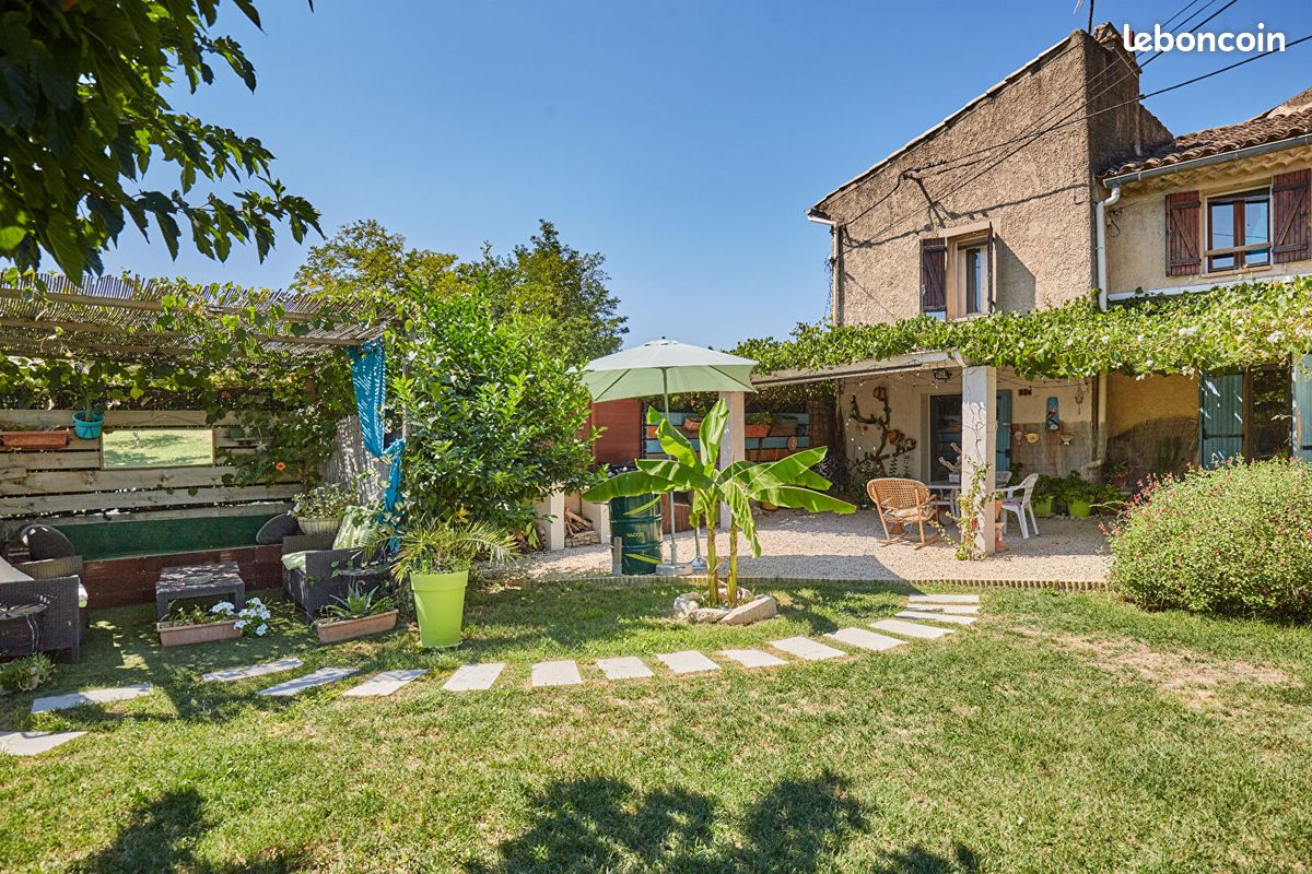 Maison 5 pièces 109 m² · à Lambesc · 109 m² · 353 000 €