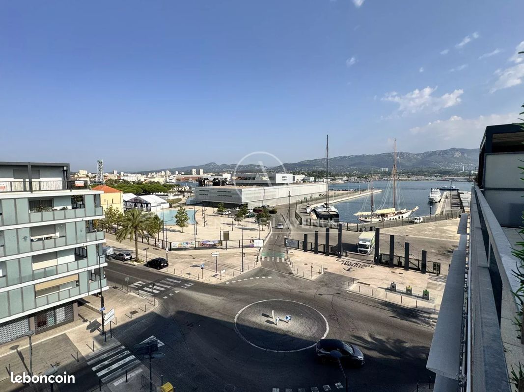 Appartement 4 pièces 92 m² · à La Seyne-sur-Mer · 92 m² · 1 845 €