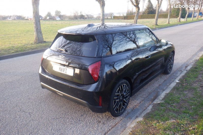 Mini MINI HATH F56 BEV LCI COOPER ELECTRIC E 184 CH FAVOURED (image 3)
