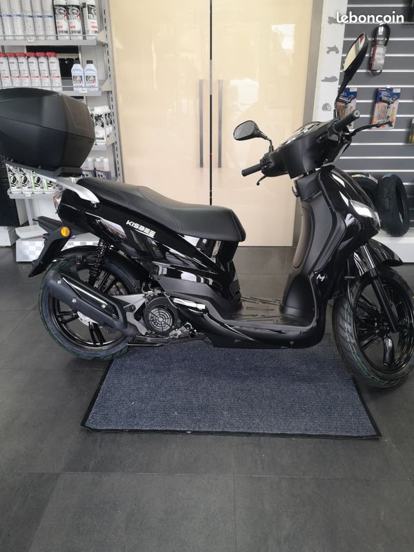 Kisbee 125 M (image 1)
