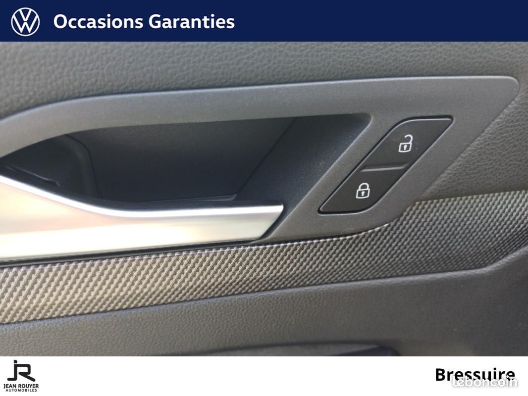 Volkswagen Golf 1.5 eTSI EVO2 150 DSG7 R-Line Edition (image 36)