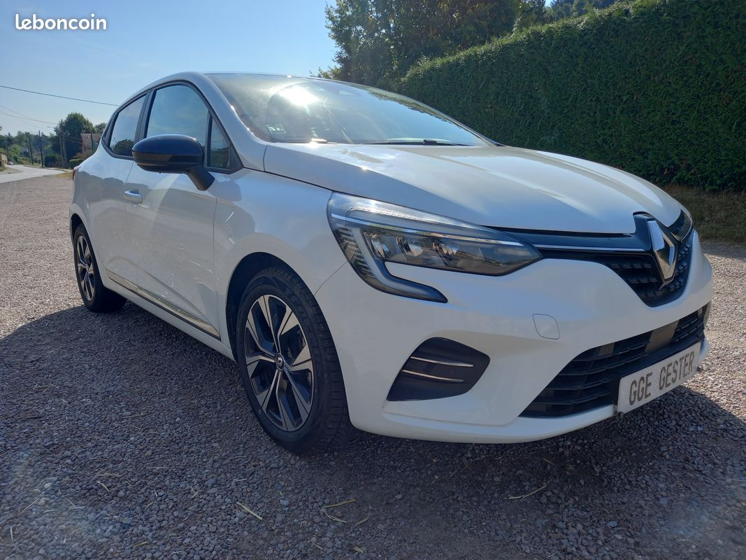 Clio v ste 1.6 e-tech 145 evolution gps camera 30202 kms garantie 12 mois partout en france (image 1)