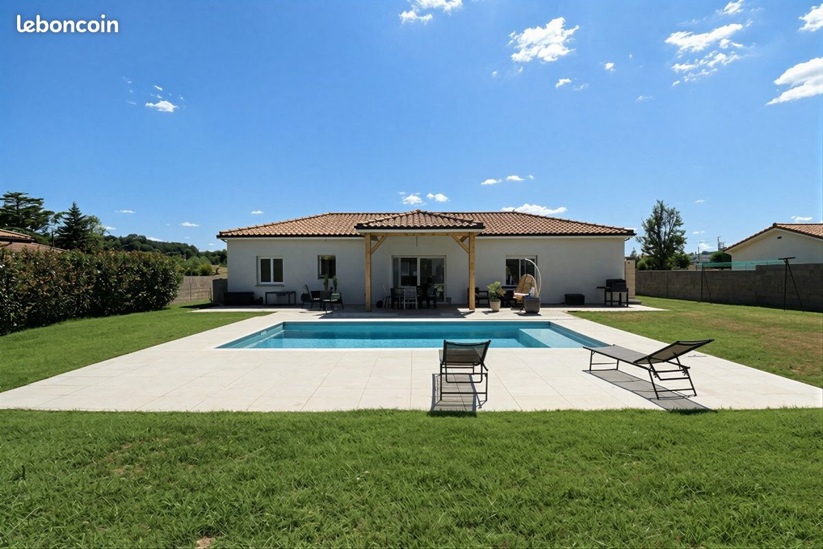 Maison 5 pièces 106 m² · à Noé · 106 m² · 318 240 €