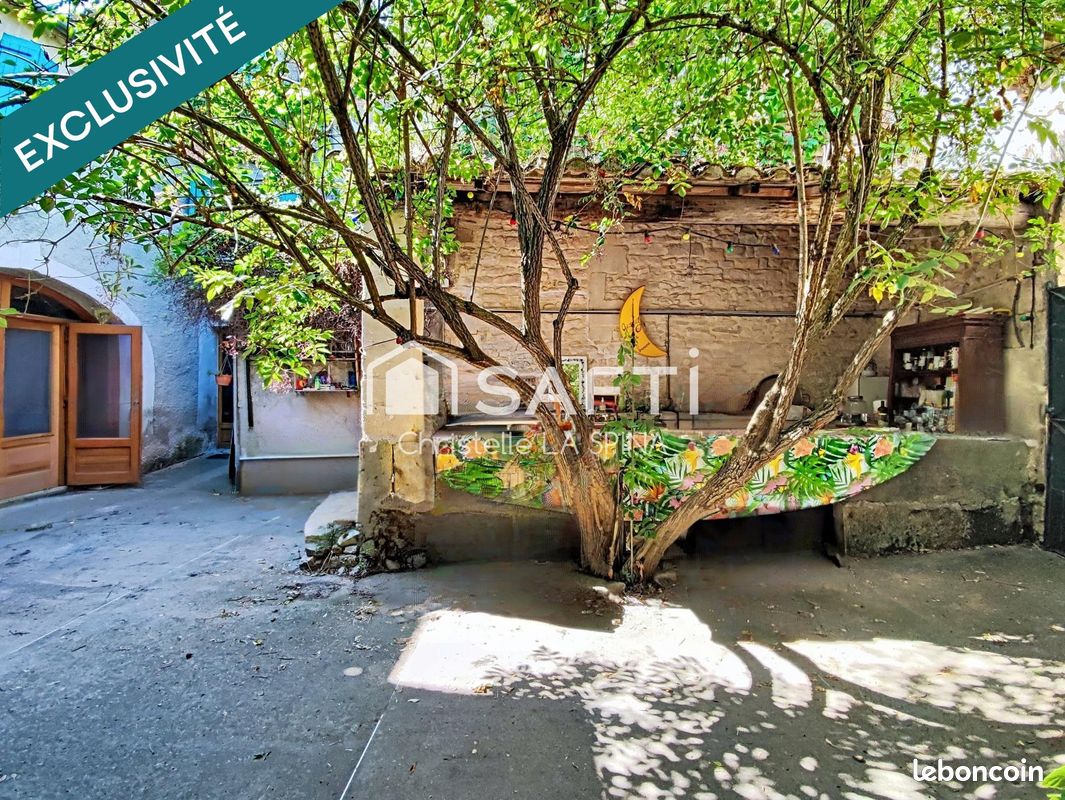 Maison 6 pièces 148 m² · à Calvisson · 148 m² · 350 000 €