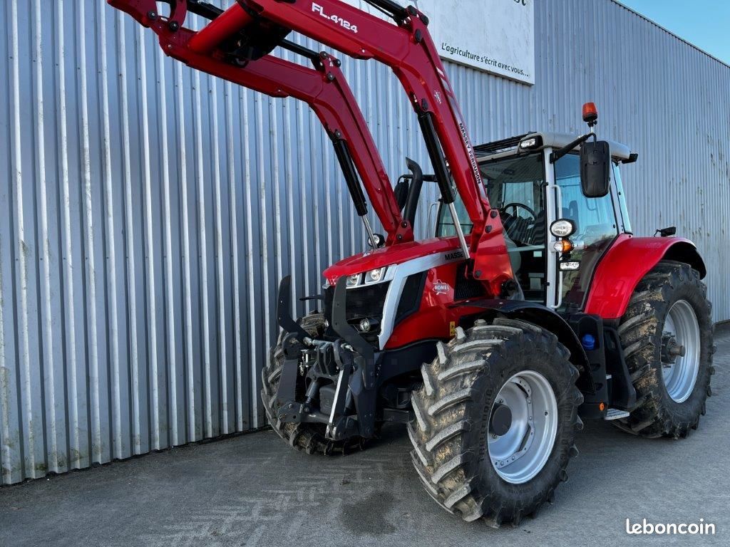 massey-ferguson-6s135-tracteurs