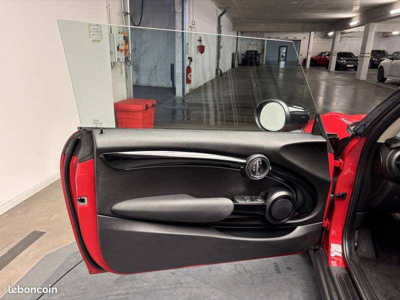 Mini Hatch 3 Portes Cooper 136 ch DKG7 Edition Camden (image 18)