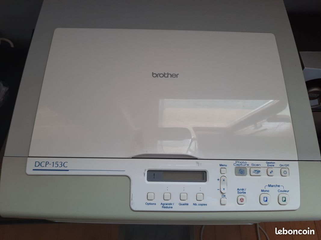 Imprimante scanner brother DCP-153C pour pièces (image 1)