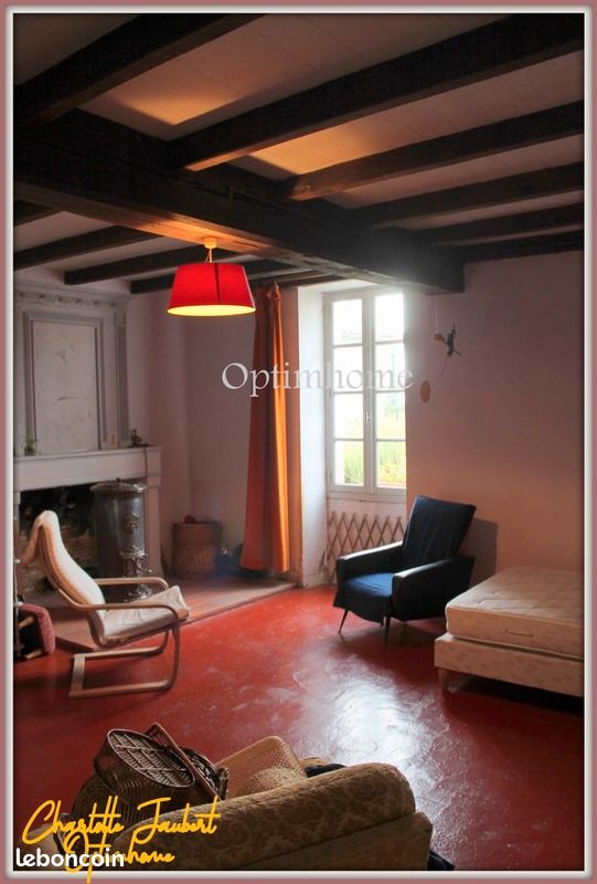 Ferme 9 pièces 186 m² - Chalais 16210 (image principale 11)