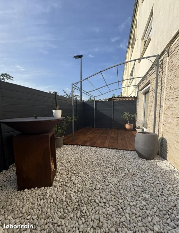 Maison 4 pièces 92 m² · à Villepreux · 92 m² · 280 000 €