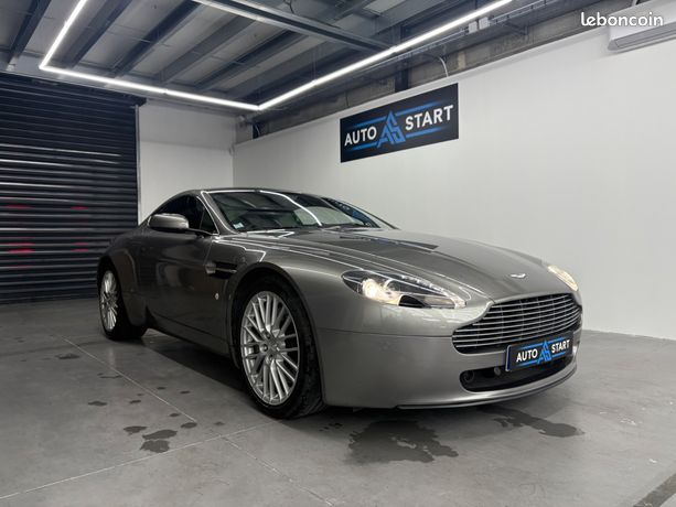 Aston Martin V8 Vantage 2009