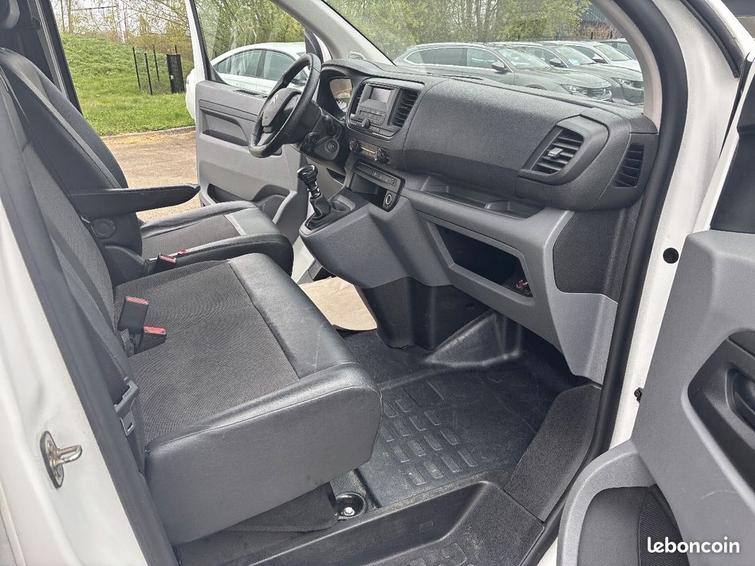 Citroen jumpy fgn m bluehdi 100 s&s bvm6 club (image 25)