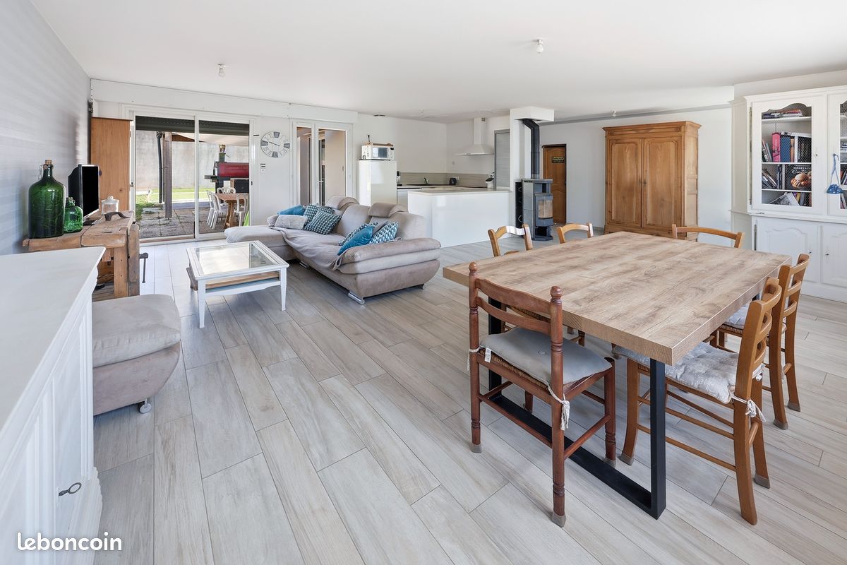 Maison 5 pièces 122 m² · à Sainte-Luce-sur-Loire · 122 m² · 399 000 €