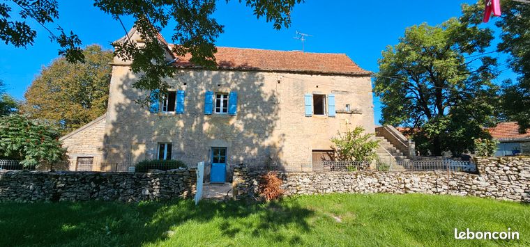 Maison 6 pièces 150 m²