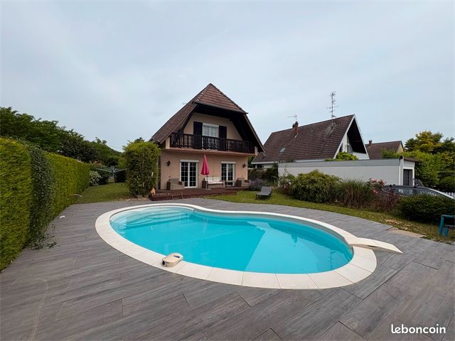 Maison 4 pièces 128 m² · à Blotzheim · 128 m² · 1 900 €/mois