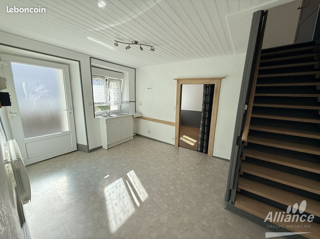 Appartement 2 pièces 45 m² · à Étouvans · 45 m² · 500 €