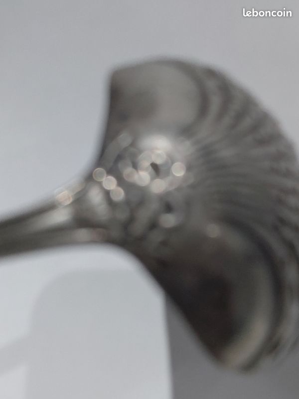 ANCIENNE JOLIE PETITE Cuillère Saupoudreuse Objet De Collection De