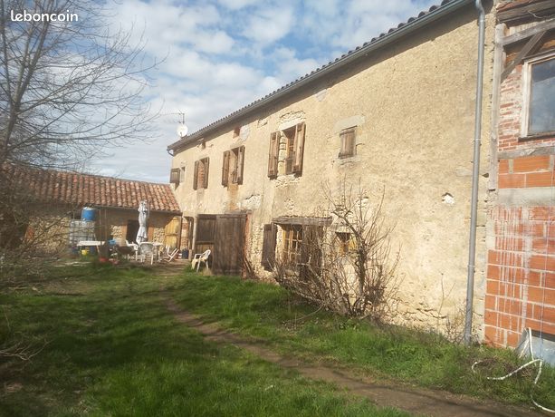 Ancienne ferme avec 6.5hect