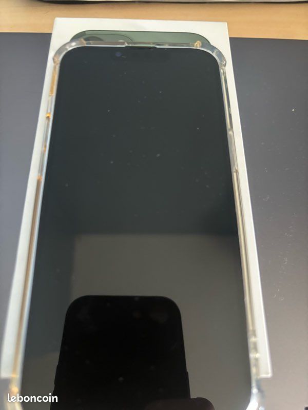 Samsung S24 (image 2)