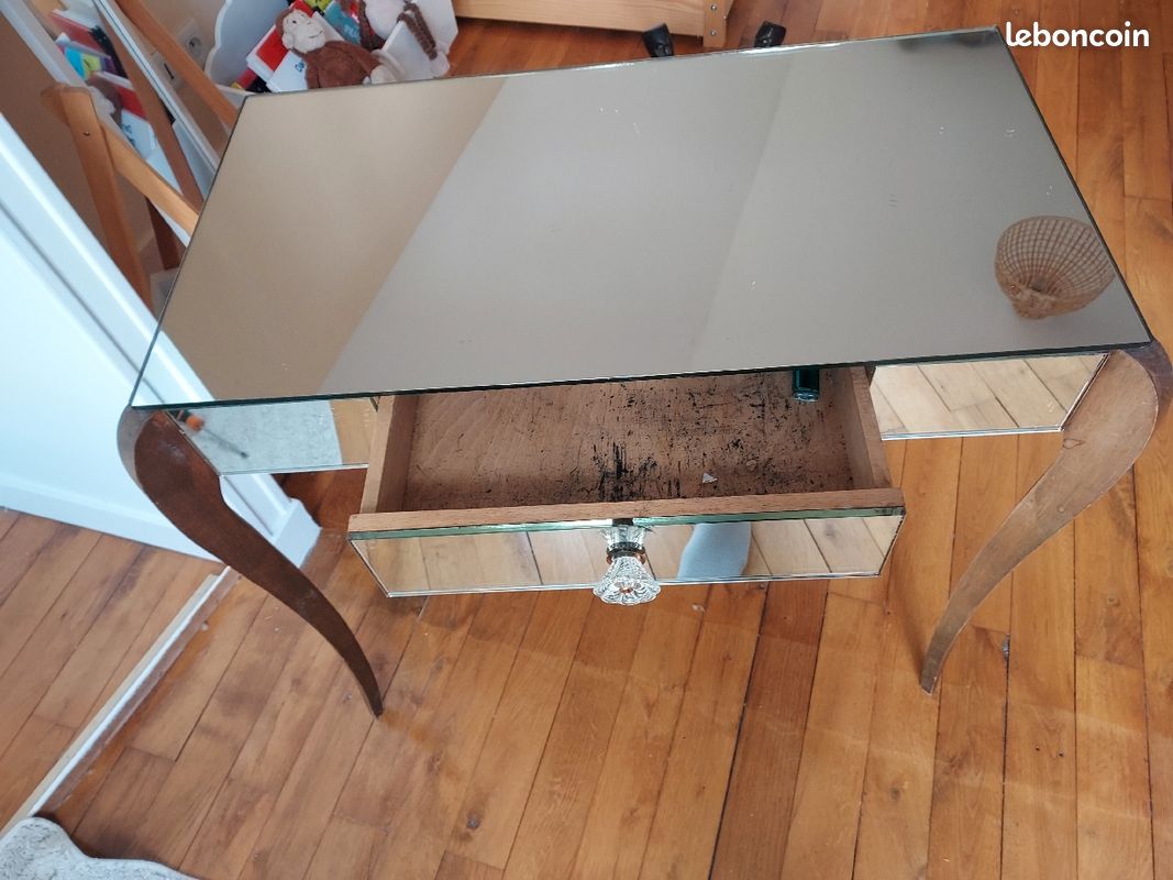Coiffeuse en verre et bois (image 3)