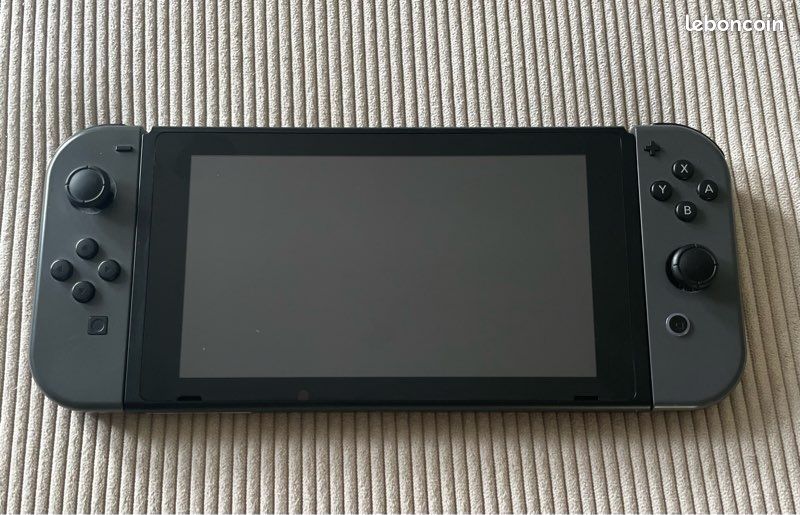 Playstation Can You Play Split Screen Minecraft On Switch