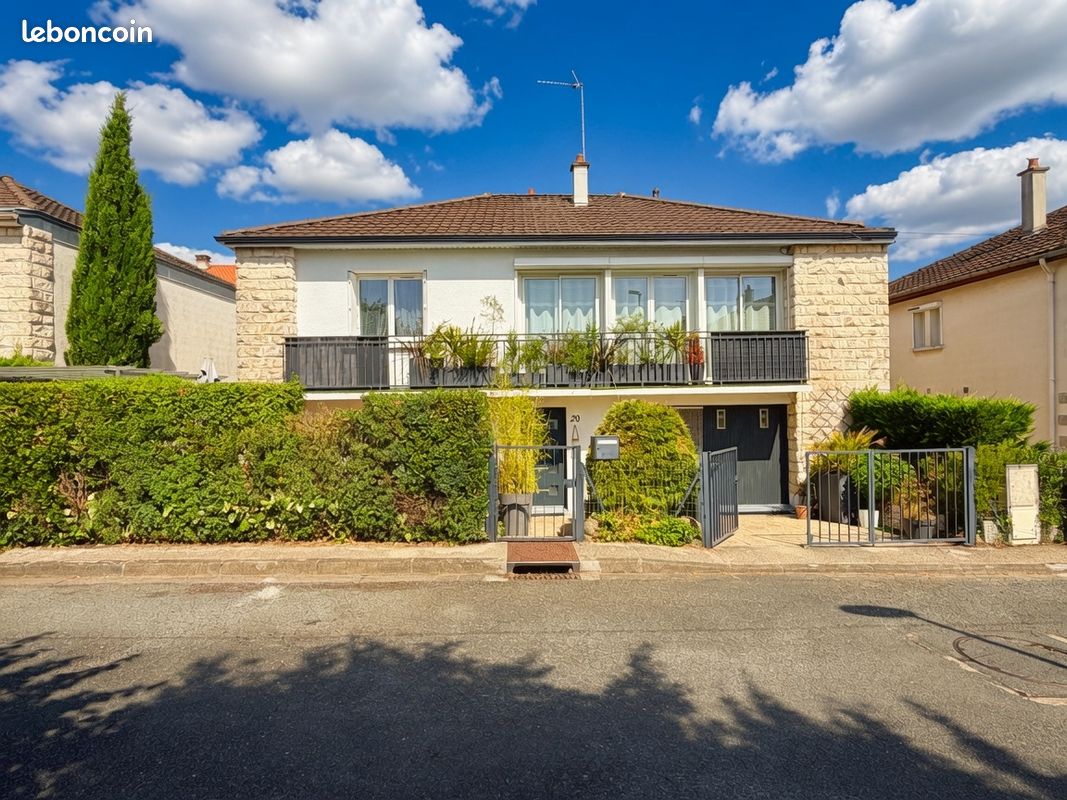 Maison 7 pièces 133 m² · à Poitiers · 133 m² · 249 000 €