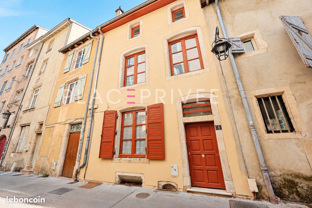 Maison 5 pièces 139 m² · à Nancy · 139 m² · 1 200 €/mois