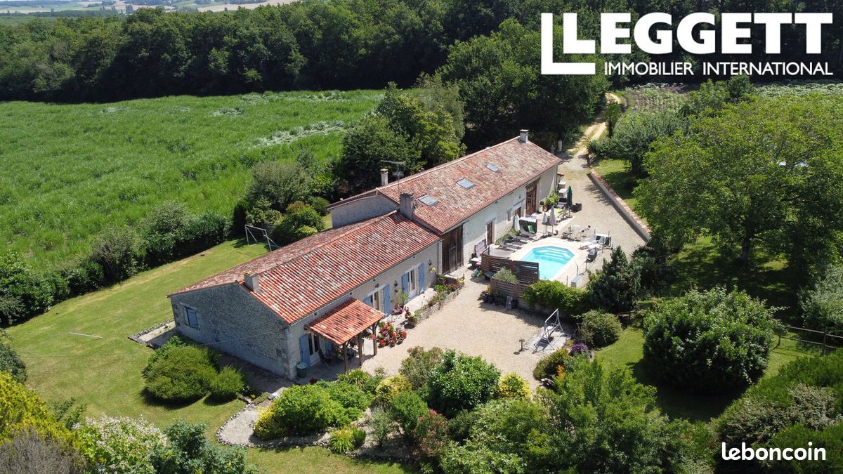 Maison 12 pièces 300 m² - Challignac 16300 (image principale 0)