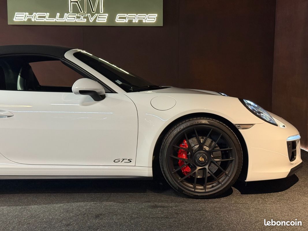 Porsche 911 991 Carrera 4 GTS Targa PDK Immat France Bose / Echappement Sport (image 17)
