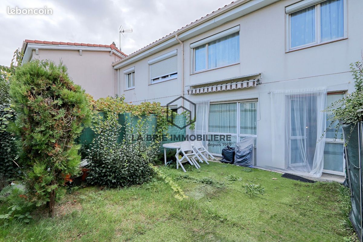 Maison 5 pièces 92 m² · à Villecresnes · 92 m² · 279 000 €