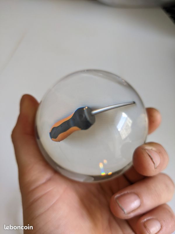 🔮 Boule en verre décorative – Esprit zen & design ✨ (image 1)